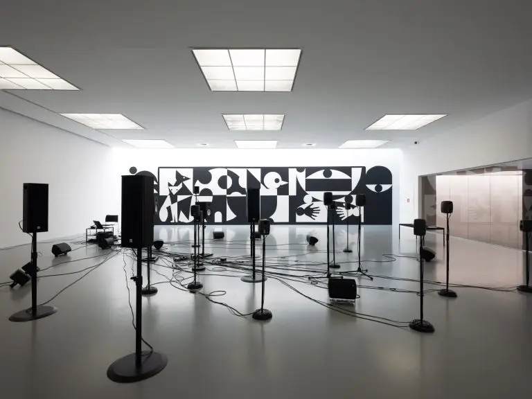 “The Lives of Animals” at M HKA, Antwerp