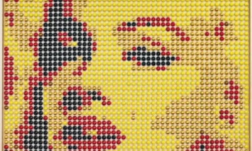 Marilyn Monroe pixelated portrait by Ricardo Bellino crafted with recycled coffee capsules.